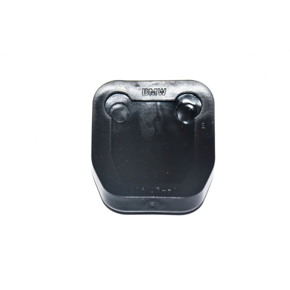 Nakładka pedału BMW E46 E39 E31 E38 E21 E30 E34 E36 E53 E60 E63 E83 E87 E81 E90 F10 F11 F20 F21 F25 F30 F31 F36 - 35211108634