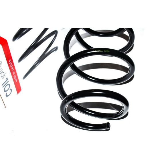 Sprężyna zawieszenia przód BMW E60 E61 525d 530d - 31336761214