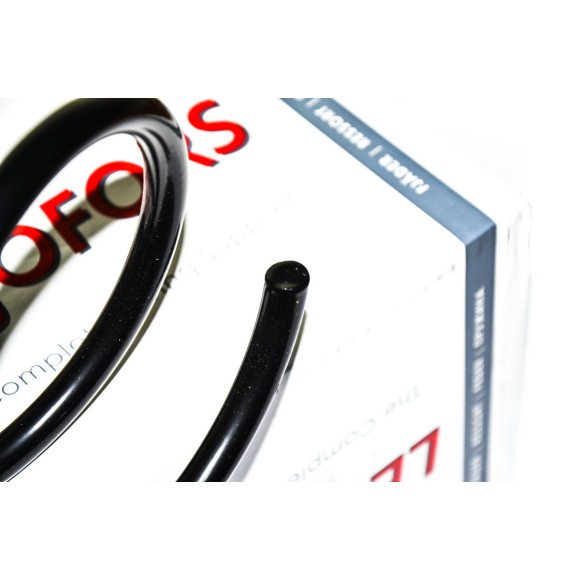 Sprężyna zawieszenia przód BMW E60 525d 530d 535d 540i 545i - 31336761326