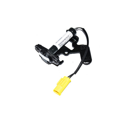Siłownik pirotechniczny FGS maski silnika prawy BMW F15 F16 X6 F85 F86 X5 25d 28i 30d 30i 35d 35i 40d 40e 50d 50i - 51237326020