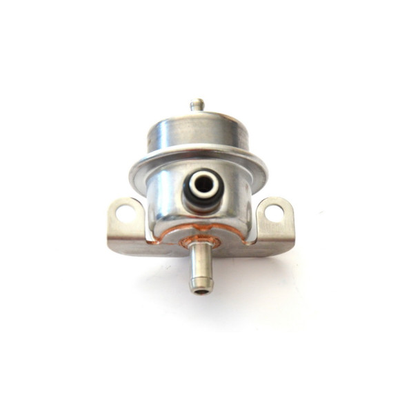 Regulator ciśnienia paliwa BMW E23 E24 E28 E30 E34 E32 316 318 320 325 730 735 530 535 - 13531711541