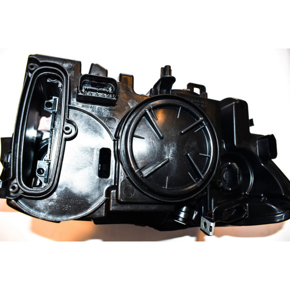 Reflektor przód lewy biksenon BMW F25 F26 X3 X4 - 63117401131