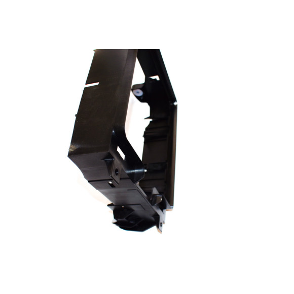 Rama chłodnicy oleju prawa BMW X5 X6 F15 F16 50iX - 17117645685