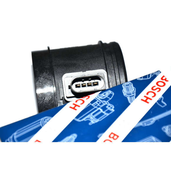 Przepływomierz powietrza BMW E60 E61 E63 E64  E70 E83 E90 E91 E92 335d X3 1,8d 3,0d 2,0d 3,0sd 35dX 635d 520d 535d - 13628509725