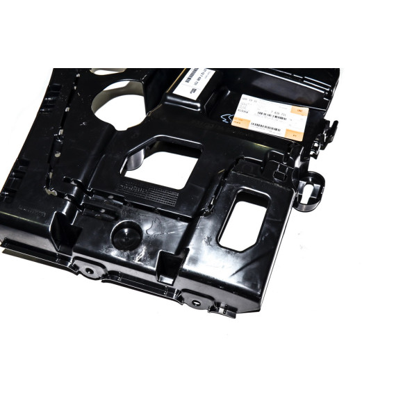 Prowadnica zderzaka tył lewa BMW F32 F33 F36 418 420 425 428 430 435 440 - 51127285561