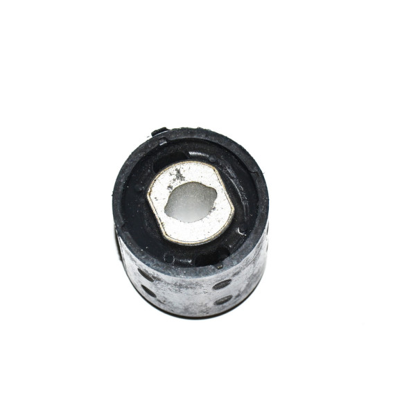 Poduszka gumowa belki wózka tył przednia BMW E46 E85 Z4 318d 320d - 33176770768