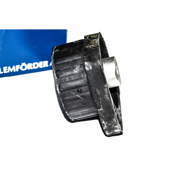 Poduszka automatycznej skrzyni BMW E46 E60 X3 E61 E83 E90 E91 E92 E93 F01 F07 2,5xd 3,0xd 2,5xi 3,0xi - 22316773125