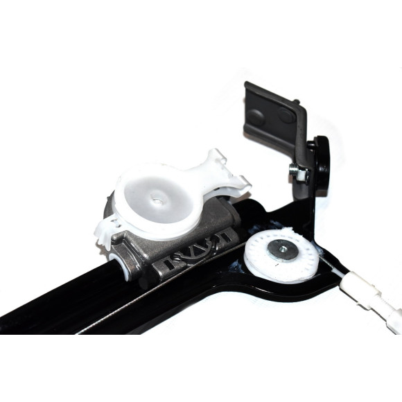 Podnośnik szyby bez silnika przód lewy BMW E81 E82 E88 116 118 120 123 128 130 135 - 51337165595