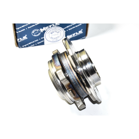 Piasta koła przód BMW F01 F06 F07 F10 F11 F12 F13 640 650 520 523 525 528 530 535 550 730 740 750 760 - 31206850158