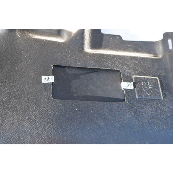 Osłona wnęki koła nadkole przód prawa BMW F10 F11 F10N F11N 518d 520d 520i 523i 525d 530i 530d 535i 535d 550 M550dX - 5171718672