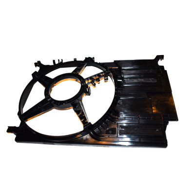 Osłona wentylatora BMW F45 F48 X1 F39 X2 225xe 25eX 30LeX - 17427637190
