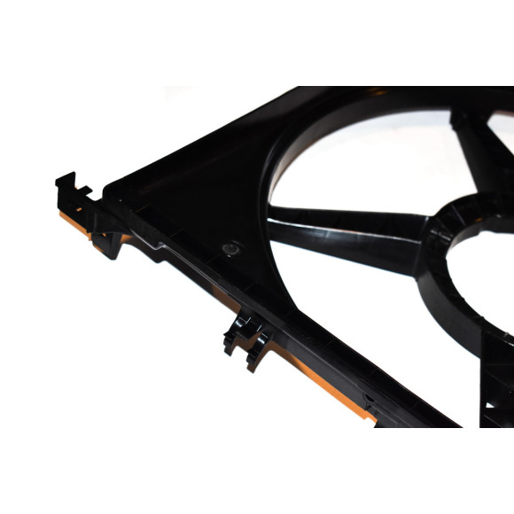 Osłona wentylatora BMW F45 F48 X1 F39 X2 225xe 25eX 30LeX - 17427637190