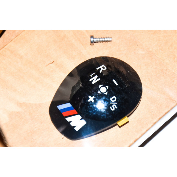 Osłona przełącznika zmiany biegów BMW F06 F10 F12 F13 F80 E82 F83 F85 F86 M3 M4 M5 M6 M PERFORMANCE - 61312343709