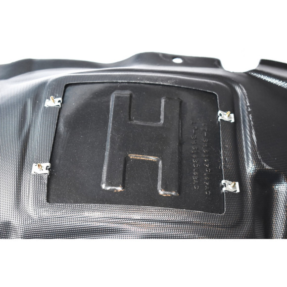 Osłona nadkola przód prawa z przodu BMW F30 F31 316 318 320 325 328 330 335 340 - 51717260726
