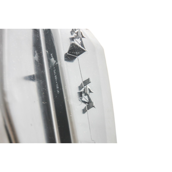 63217342234 Osłona lampy tył prawa BMW F15 F85 X5 25d 28iX 30dX 35dX 35iX 40dX 40eX 50iX M50dX M - 63217342234 - Części oryginalne BMW Łódź | Sklep internetowy BMW