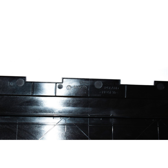 Osłona górna BMW G11 G12 G14 G15 G16 G30 G31 G32 - 17118632115