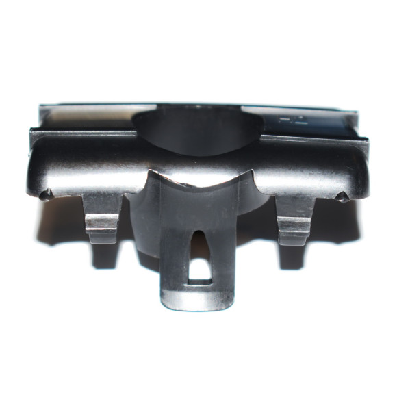 Uchwyt czujnika PDC tył zewnętrzny lewy BMW E87 116 118 120 130 - 51127119777