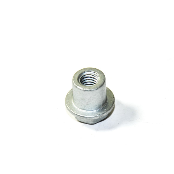 11121725686 Nakrętka pokrywy silnika BMW E46 316i 318i 318Ci 316ti 316Ci 318ti N40 N42 N45 N46 - 11121725686 - Części oryginalne BMW Łódź | Sklep internetowy BMW