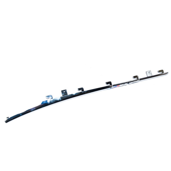 Kratka ozdobna boczna przód lewa BMW E63 E64 M6 - 51137906525
