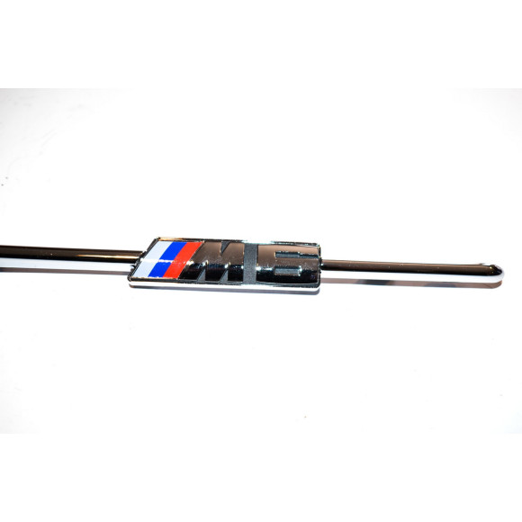 Kratka ozdobna boczna przód lewa BMW E63 E64 M6 - 51137906525