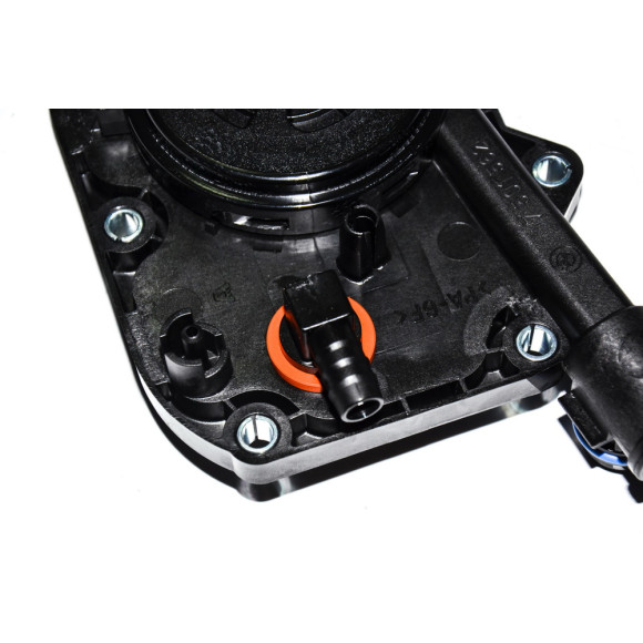 Odma odpowietrzenie BMW E34 E31 E38 E32 V8 530i 540i 730i 740i 840i - 11617501562