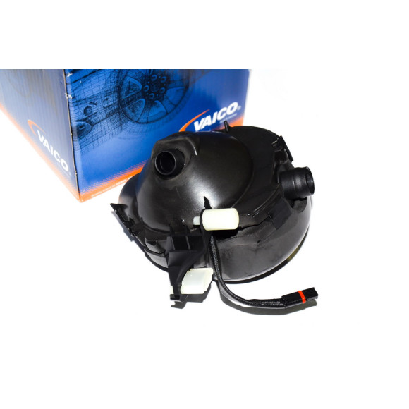 Odma oddzielacz oleju BMW E60 E65 E87 E90 E91 323 523 525 530 325 330 N52 130 - 11617531423