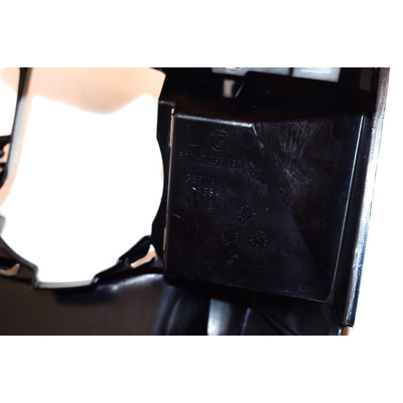 Mocowanie lampy przeciwmgielnej BMW F30 F31 316i 318dX 320i 328d 330dX 335i - 51117266197