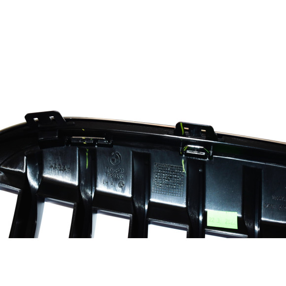 Kratka ozdobna lewa BMW F48 X1 16d 18dX 18d 18i 20dX 20d 20iX 20i 25dX 25iX 28iX - 51117383365