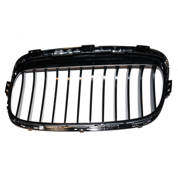 Kratka atrapa nerka ozdobna prawa BMW F45 F46 214 216 218 220 225 - 51137300544