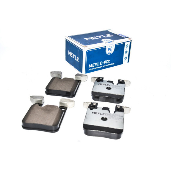 Klocki hamulcowe tył Performance BMW F20 F21 F30 F31 F32 F33 F34 F36 F22  - 34216876422