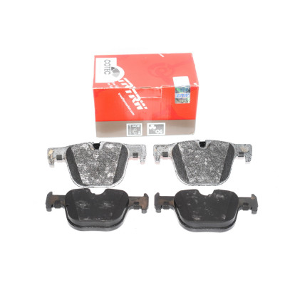 Klocki hamulcowe tył BMW F30 F31 F32 F33 F34 F36 330 335 340 430 435 440 430 - 34216850570