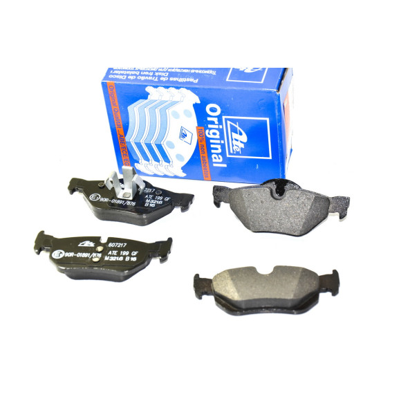 Klocki hamulcowe tył BMW E81 E87 E90 E91 E92 E93 X1 E84 116 118 120 123 130 125 128 316 318 320 323 325 328 - 34216774692