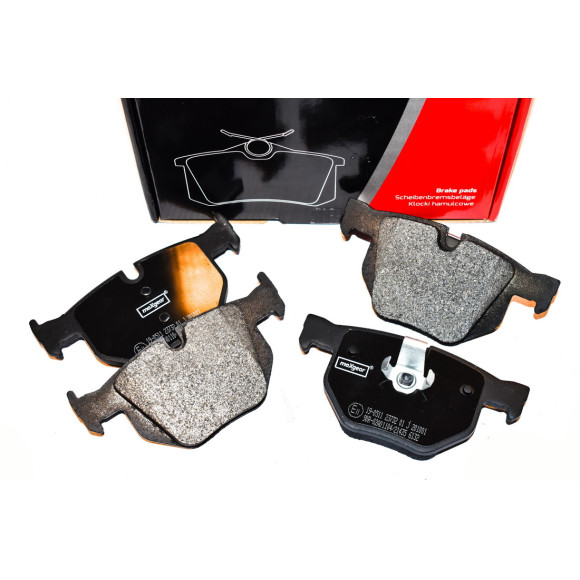 Klocki hamulcowe tył BMW E60 E61 E63 E64 520 520 525 530 630 - 34216763043