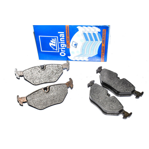 Klocki hamulcowe tył BMW E39 520i 520d 523i 525i 520d 525tds 528i 530i 530d 535i 540i - 34216761281