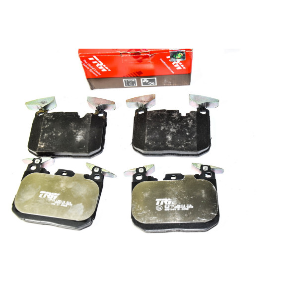 Klocki hamulcowe przód Performance BMW F20 F21 F22 F23 F30 F31 F32 F33 F34 F36 - 34116878876