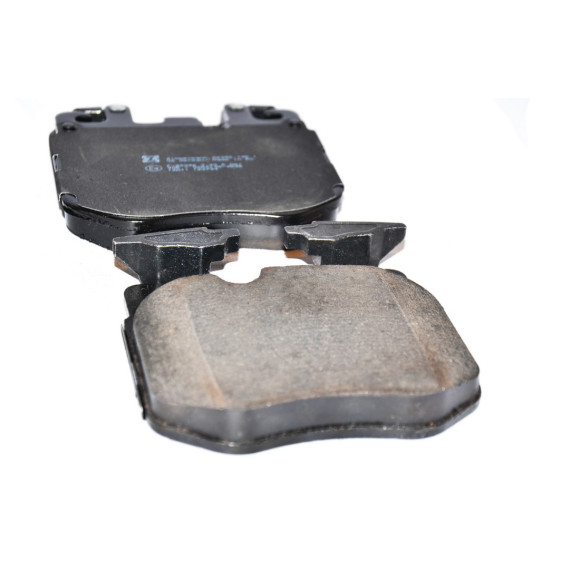 Klocki hamulcowe przód BMW G11 G12 G05 G14 G15 F20 G21 G30 G31 G32 - 34106888459