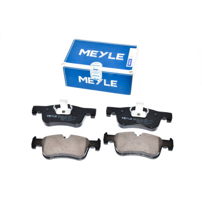 Klocki hamulcowe przód BMW F20 F21 F22 F23 114d 114i 116i 116d 118i 118d 218d 218i - 34116858910