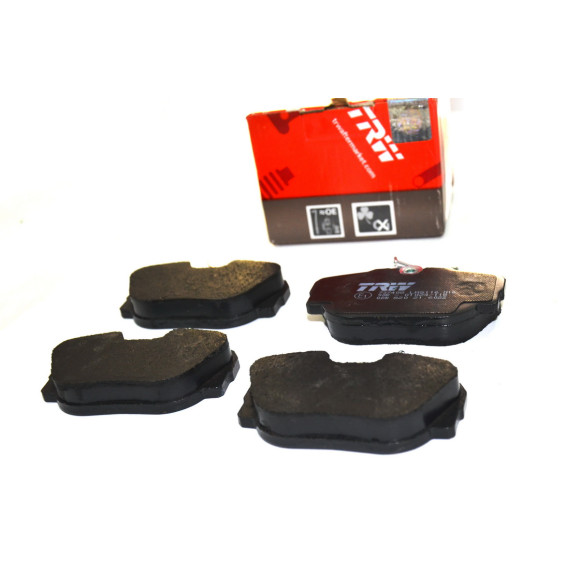 Klocki hamulcowe przód BMW E30 316i 318i 318is 320i 323i 324td 325e 325ix 325i - 34111161347