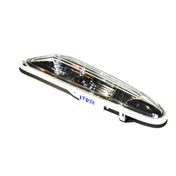 Kierunkowskaz boczny lewy BMW E87 E81 E88 E82 E84 X1 E90 E91 E92 E93 - 63137253325
