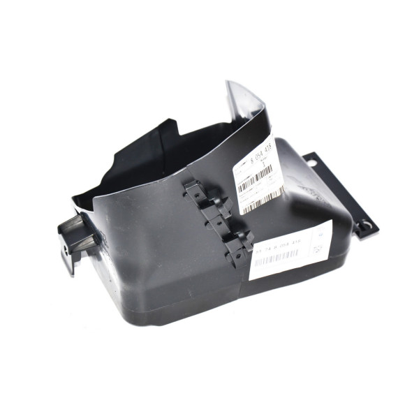 Kanał powietrza prawy BMW F22 F23 218 220 230 235 240 - 51748054418