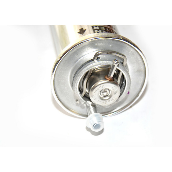Filtr paliwa z regulatorem ciśnienia E38 E39 E53 X5 735i 740i 535i 540i 530i 525i - 13321709535