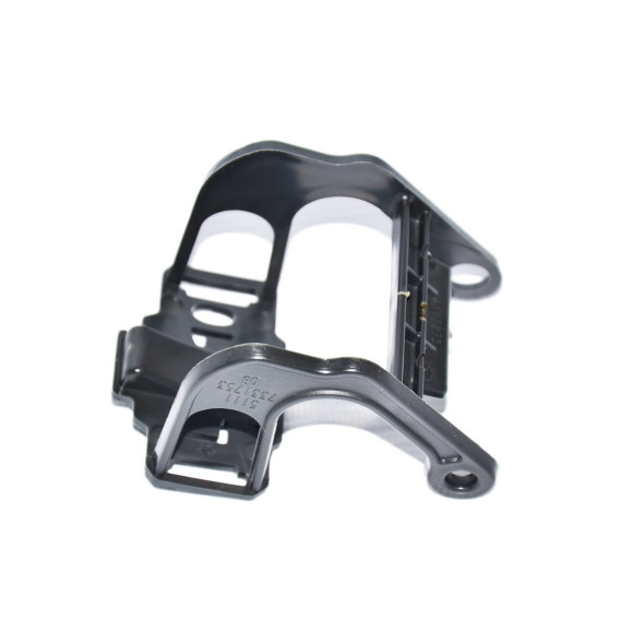 51117331753 Element mocujący spryskiwacz zderzak przedni lewy xenon BMW F10 F11 518 520 525 528 530 550 - 51117331753 - Części oryginalne BMW Łódź | Sklep internetowy BMW