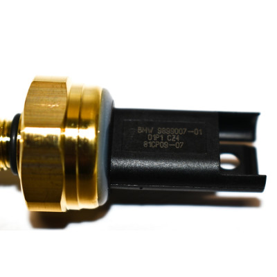 Czujnik niskiego ciśnienia paliwa BMW E60 E61 E63 E64 E71 E81 E87 E88 E90 F01 F02 5GT F07 F10 F11 F12 - 13539899007