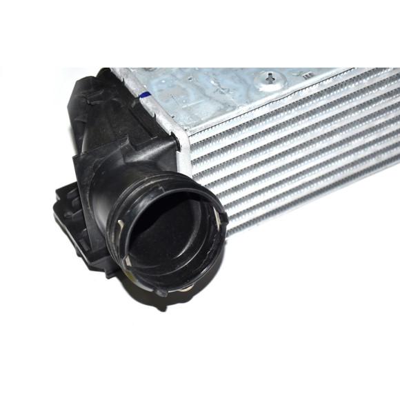 Chłodnica powietrza doładowującego intercooler BMW X1 E84 E90 E91 E92 335d 25dX - 17517800682