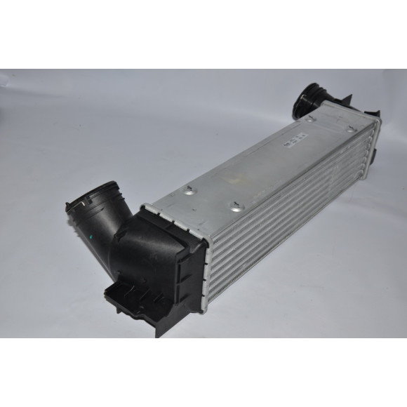 Chłodnica powietrza doładowującego intercooler BMW X1 E84 E90 E91 E92 335d 25dX - 17517800682