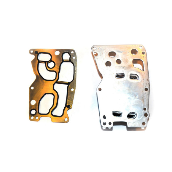 Chłodnica oleju BMW  E84 E90 E91 F07 F10 F11 F15 F20 F22 F30 F31 F32 F36 MINI - 11428507626