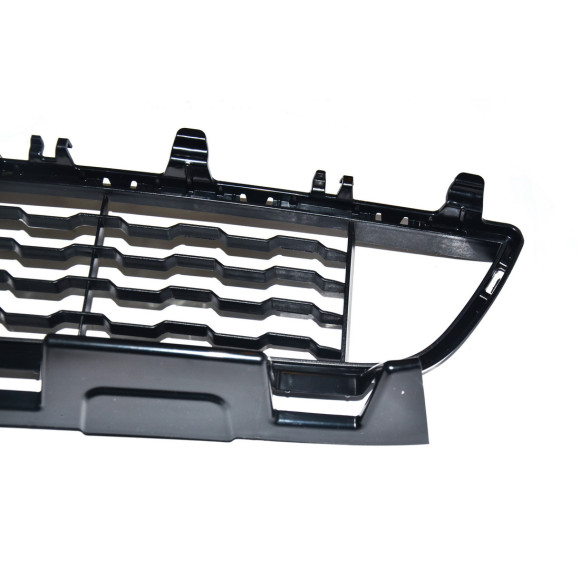 Atrapa zderzaka przód środkowa M pakiet BMW F32 F33 F36 418 420 425 428 430 435 440 - 51118054503