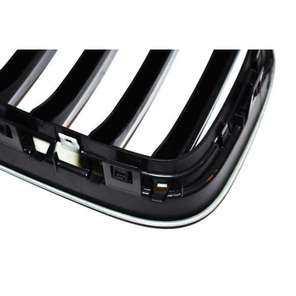 Atrapa nerka przód lewa czarna BMW Performance F25 X3 18d 20dX 20iX 28iX 30dX 35dX 35iX - 51712297589