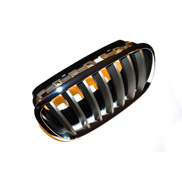 Atrapa nerka prawa titan BMW E70 E71 E70N E72 X5 X6 30dX 40dX 35dX 35iX 50iX M - 51137185224