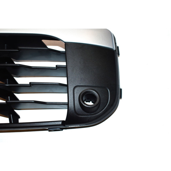 Atrapa nerka lewa BMW F48 X1 X-LINE PDC 16d 18d 18i 20d 20i 25d 25i 28i - 51117453987